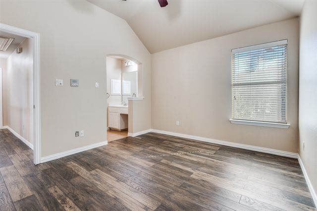 2260 Bald Eagle Way, Grand Prairie, TX 75052