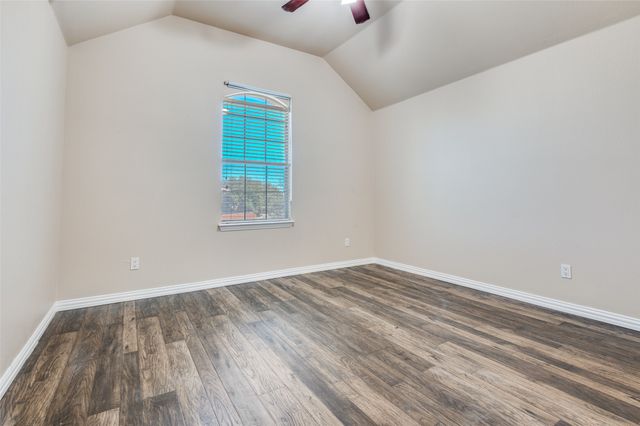 2260 Bald Eagle Way, Grand Prairie, TX 75052