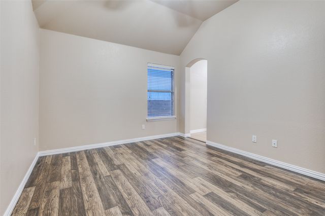 2260 Bald Eagle Way, Grand Prairie, TX 75052