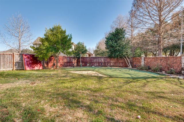 2260 Bald Eagle Way, Grand Prairie, TX 75052