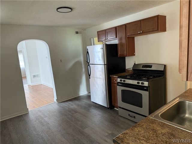 117 Farmer Street, Buffalo, NY 14207