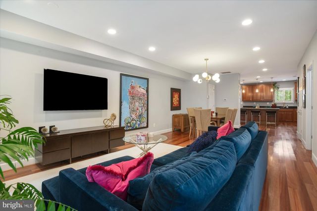 323 T ST NW, Washington, DC 20001