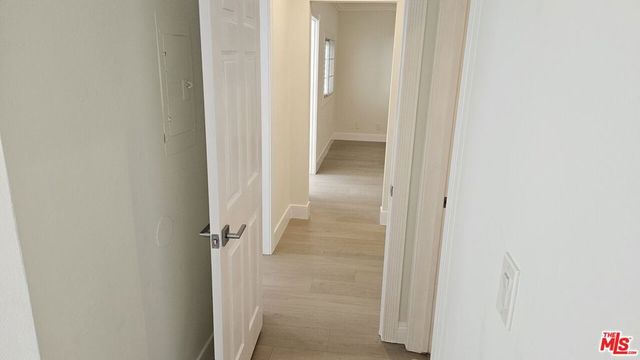 827 2nd Street 303, Santa Monica, CA 90403