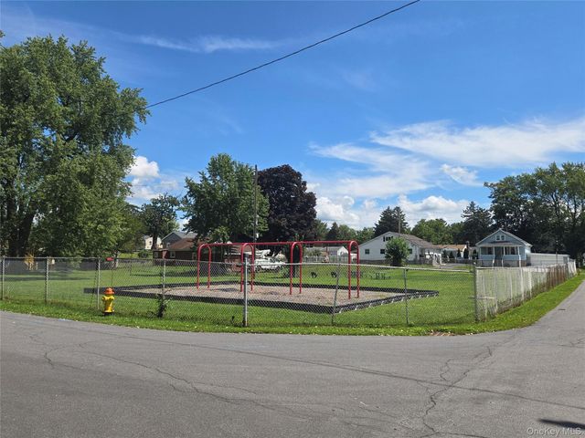 67 Myrtle Avenue, New Windsor, NY 12553