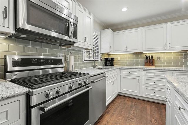 7070 Glenridge Drive, Atlanta, GA 30328