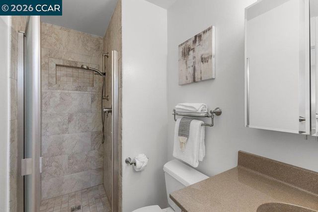1236 Rolling Hill Ct, Martinez, CA 94553