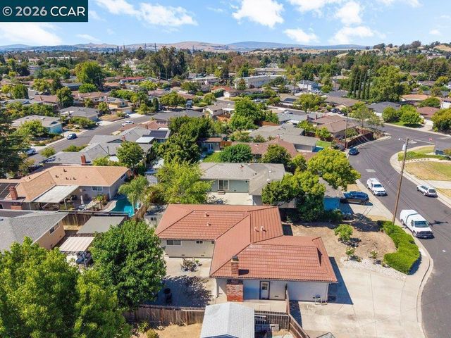 1236 Rolling Hill Ct, Martinez, CA 94553