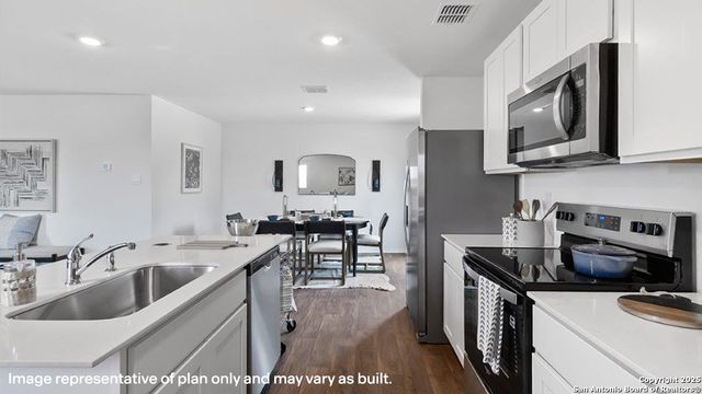 4247 Marjoram Landing, Von Ormy, TX 78073