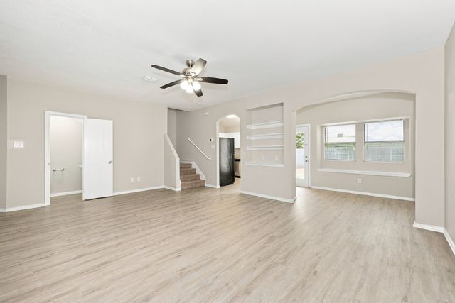 130 Creek Cove Drive, Dallas, TX 75217