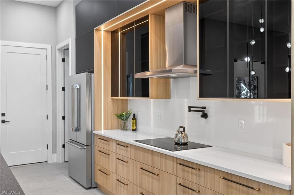 Image 9 of property listing at 3130 SW 26th AVE, Cape Coral, FL 33914