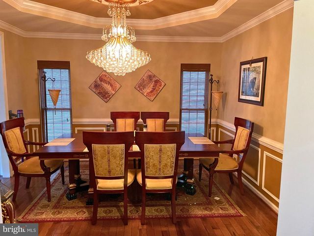 9908 E HILL DR, Lorton, VA 22079