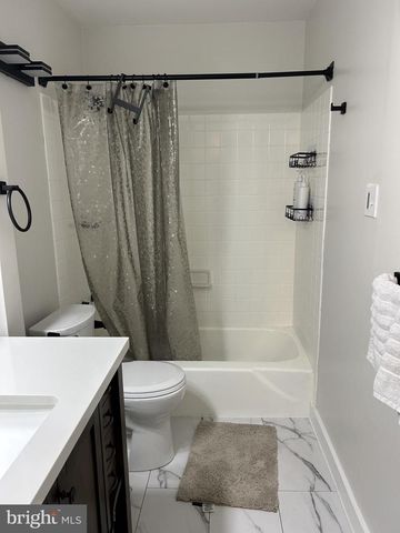 1630 DRYDEN WAY, Crofton, MD 21114
