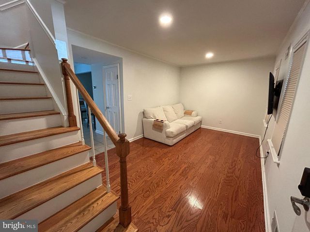 1630 DRYDEN WAY, Crofton, MD 21114