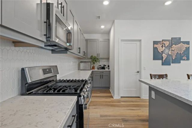 719 S Grable, Orange, CA 92868