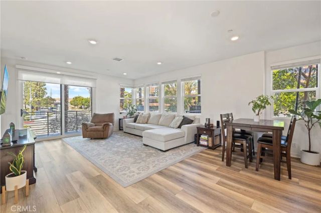 719 S Grable, Orange, CA 92868