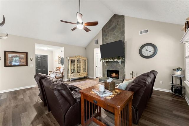 4444 Bos Way, Loganville, GA 30052