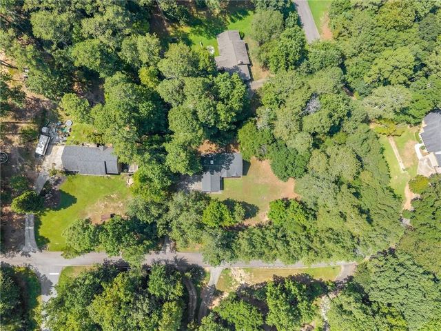 4444 Bos Way, Loganville, GA 30052