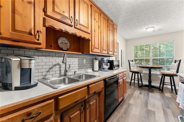 4444 Bos Way, Loganville, GA 30052