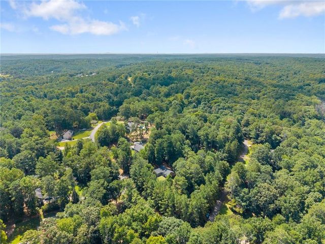 4444 Bos Way, Loganville, GA 30052