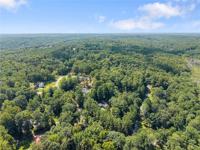 4444 Bos Way, Loganville, GA 30052