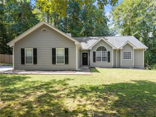4444 Bos Way, Loganville, GA 30052