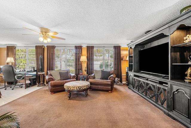 2741 NE 52nd Street, Lighthouse Point, FL 33064