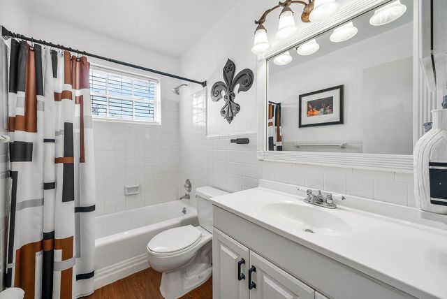 2741 NE 52nd Street, Lighthouse Point, FL 33064