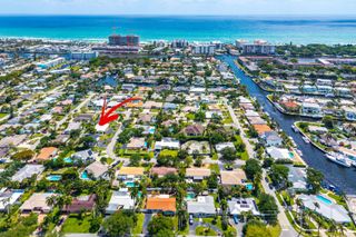2741 NE 52nd Street, Lighthouse Point, FL 33064