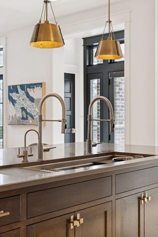 373 Park Street E, Wayzata, MN 55391