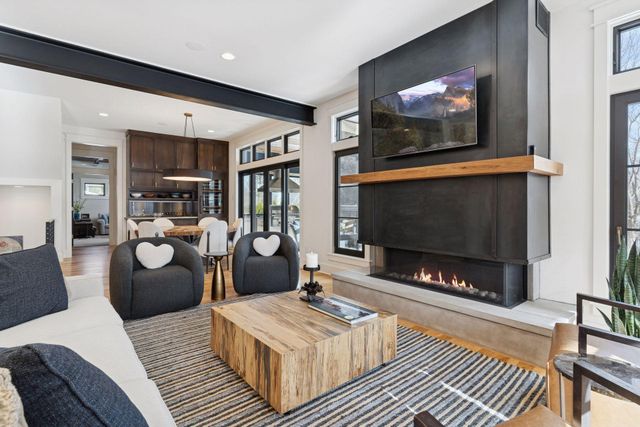 373 Park Street E, Wayzata, MN 55391