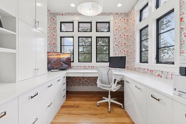 373 Park Street E, Wayzata, MN 55391