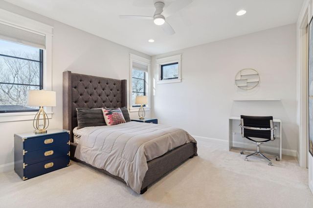 373 Park Street E, Wayzata, MN 55391