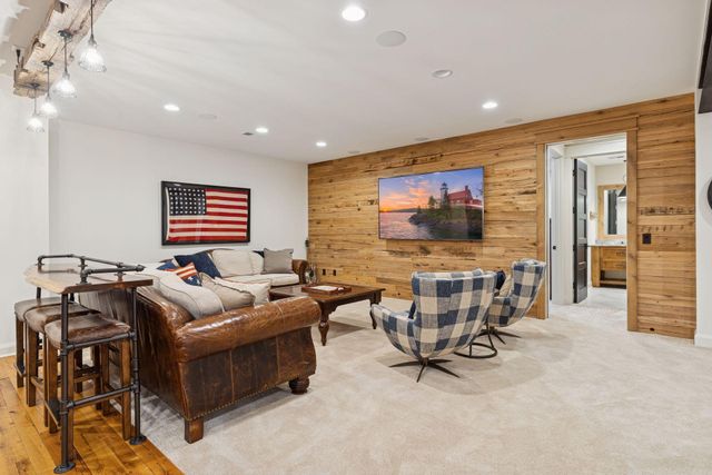 373 Park Street E, Wayzata, MN 55391