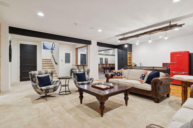 373 Park Street E, Wayzata, MN 55391