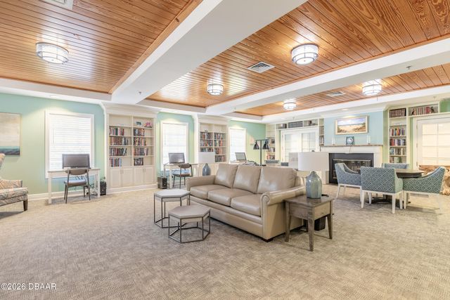 1096 Avery Meadows Way, Deland, FL 32724