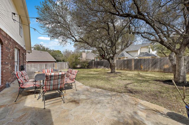 2116 Maidstone CV, Round Rock, TX 78664