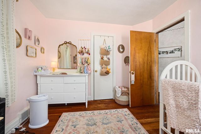 127 S EUCLID Avenue, East Peoria, IL 61611