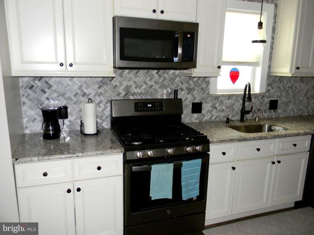 406 MARNE HWY, Hainesport, NJ 08036