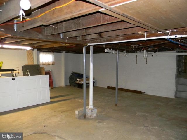 406 MARNE HWY, Hainesport, NJ 08036