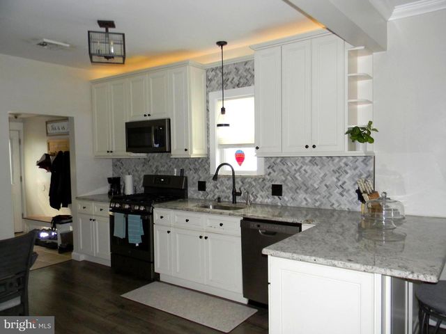 406 MARNE HWY, Hainesport, NJ 08036