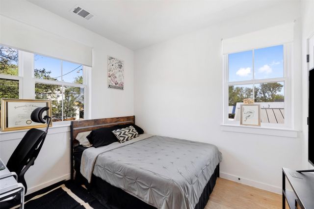 5007 Lott Ave 1, Austin, TX 78721