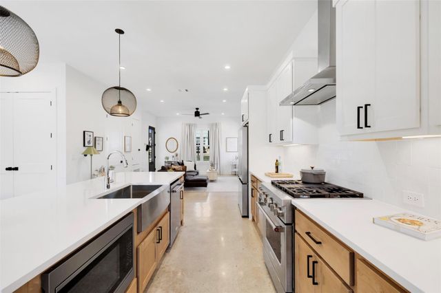 5007 Lott Ave 1, Austin, TX 78721