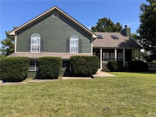 1333 NE Grand Avenue, Lee's Summit, MO 64086