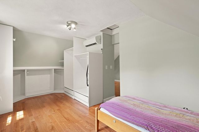 4 Berrywood Ln, Beverly, MA 01915
