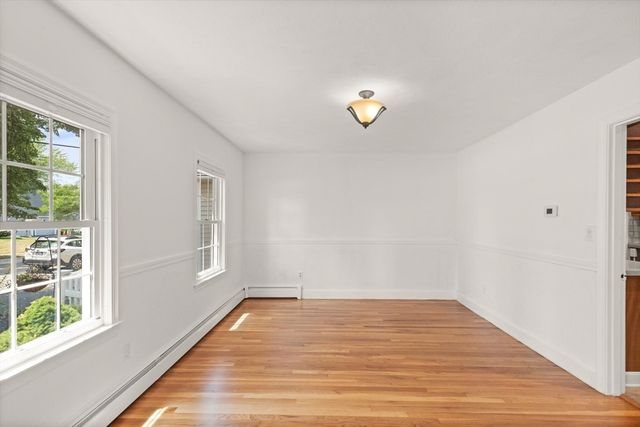 4 Berrywood Ln, Beverly, MA 01915