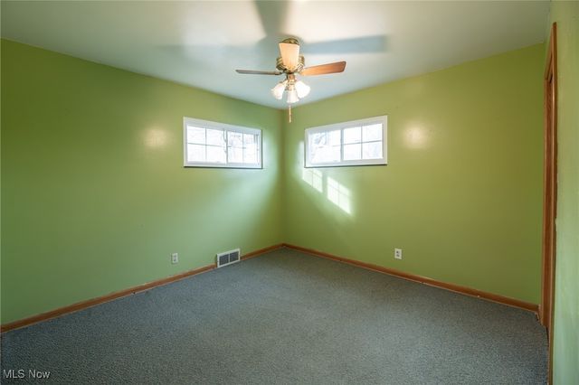 1074 N Main Street, Akron, OH 44310