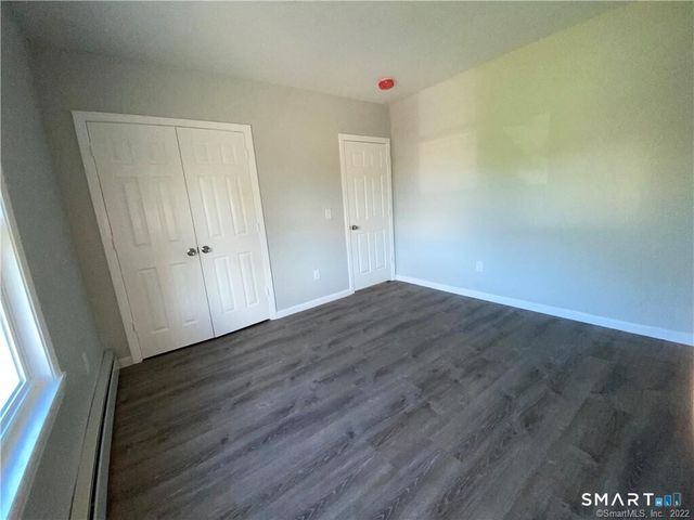 94-96 Westland Street 1st FL, Hartford, CT 06120