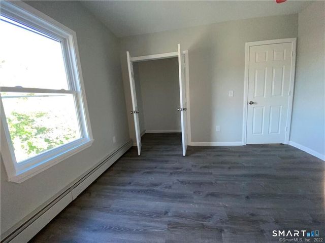 94-96 Westland Street 1st FL, Hartford, CT 06120