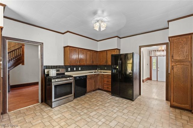 415 Whitely Street, Bridgeport, OH 43912