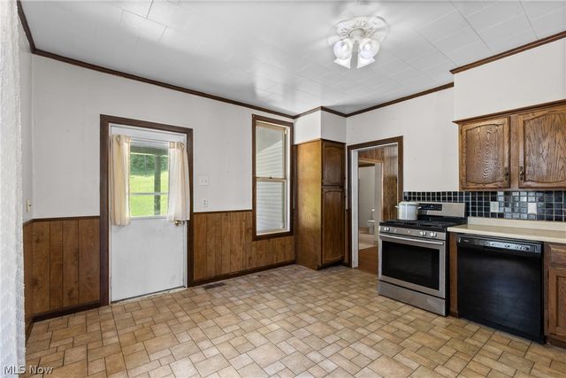 415 Whitely Street, Bridgeport, OH 43912